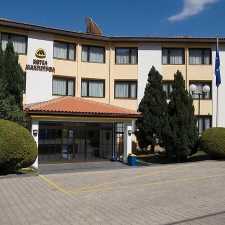 Hotel Makpetrol ストルガ エクステリア 写真